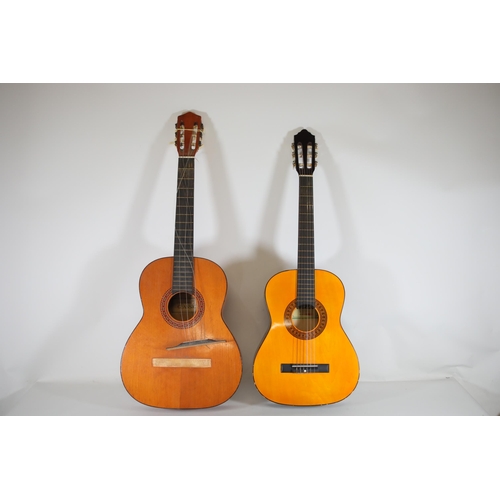 402 - Finest quality Congress 08DN Guitar and Tatra classic Guitar. Sold with No Reserve.