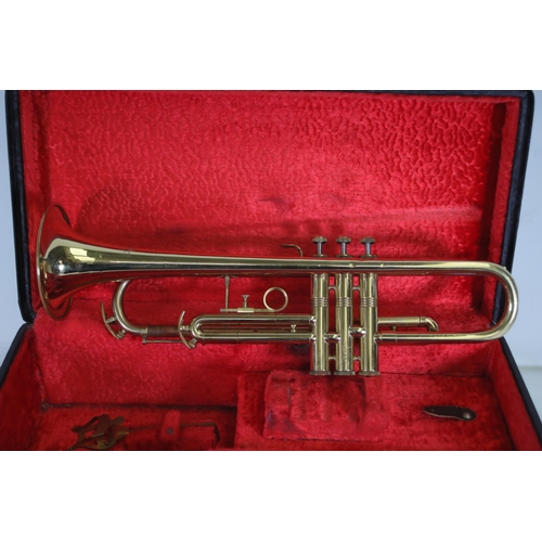 406 - Zenith JR Lafleur & Son Ltd Foreign London Vintage Trumpet in case.