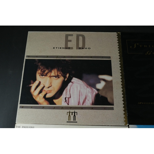 72 - Collection of 4 Vinyl Albums including Etienne Daho, 70429 A1 / B 21. Cover is excellent, vinyl is e... 