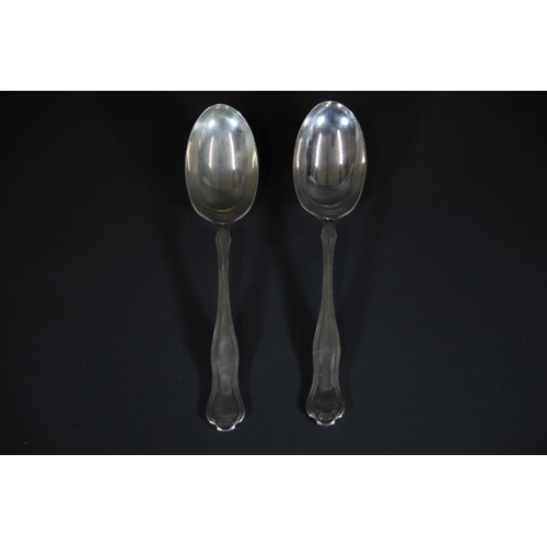 104 - Vintage 1925 Dated Silver Dessert Spoons, 190g Total Weight, Martin Hall & Co of Sheffield.