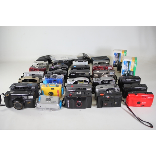 11 - Compact Cameras Job Lot - 29 Units

This job lot consists of 29 compact cameras of various models an... 