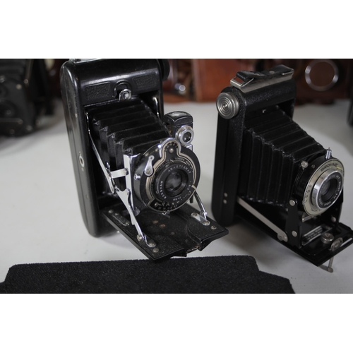 35 - 13 various vintage folding cameras. All of these cameras are being sold as untested. Camera list as ... 