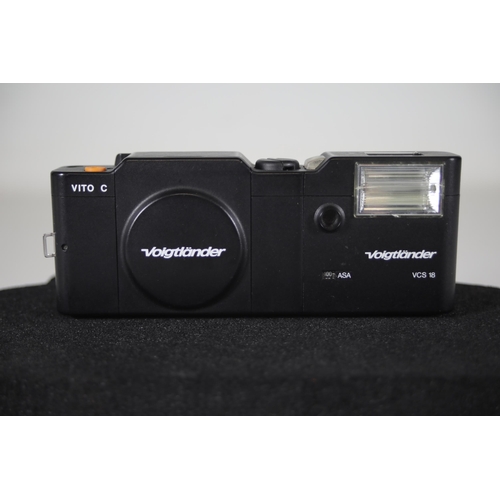 39 - Voigtlander VCS 18 Vito C Miniature Film Camera - Untested but in Okay Condition with Visible Crack ... 