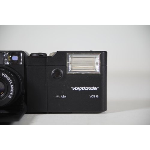 39 - Voigtlander VCS 18 Vito C Miniature Film Camera - Untested but in Okay Condition with Visible Crack ... 