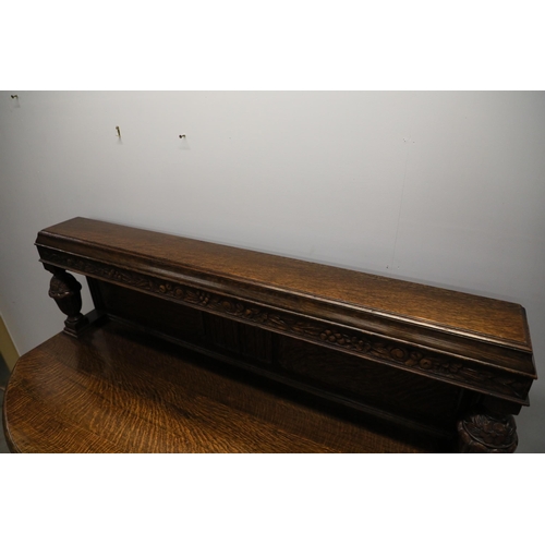 427 - Art Deco Sideboard, 3 drawers, 2 cupboards, in good condition. Door handle needs some attention, loo... 