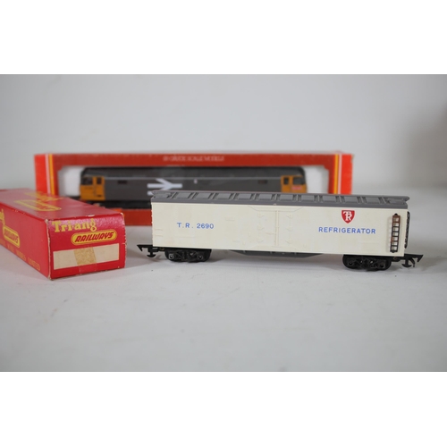 63 - Hornby Locomotive R.250 Class 58 Co Co Diesel and Refrigerator Van T.R 2690 with Boxes