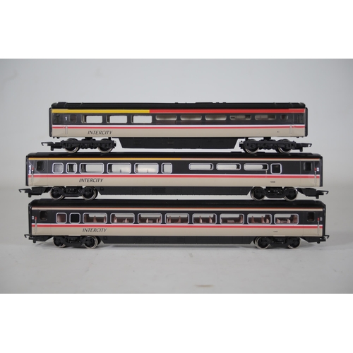 65 - Hornby Intercity Train Set with Br Class 91 Electric Locomotive and 3 Carriages

Item 1: Hornby R.24... 