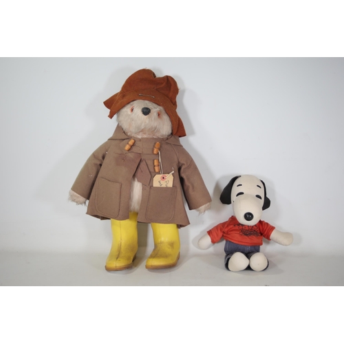 76 - 1 Paddington Bear 1970's and 1 Snoopy 1950's.