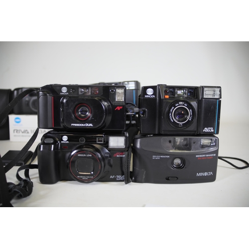 8 - Minolta Compact Cameras x8 Bundle - Hi-Matic AF2-M, Memory Maker 3, Riva 100AF, AF-2 Auto Focus x2, ... 