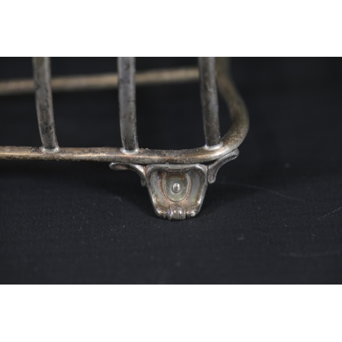 87 - London Silver Toast Rack 1860, 282 Grams