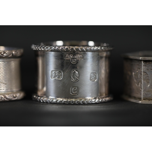 88 - 4 Silver Napkin Rings - Hallmarked and 160 grams total weight

These are a set of 4 silver napkin ri... 