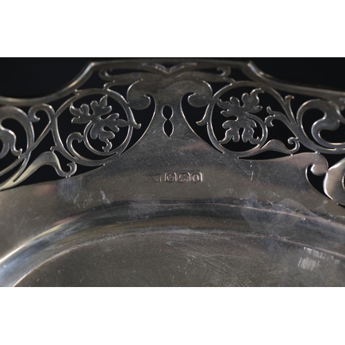 90 - Two Large Silver Hallmarked 1930s Fruit Bowls: 32 cms length, 20 cms wide and 27 cms by 17 cms; Tota... 