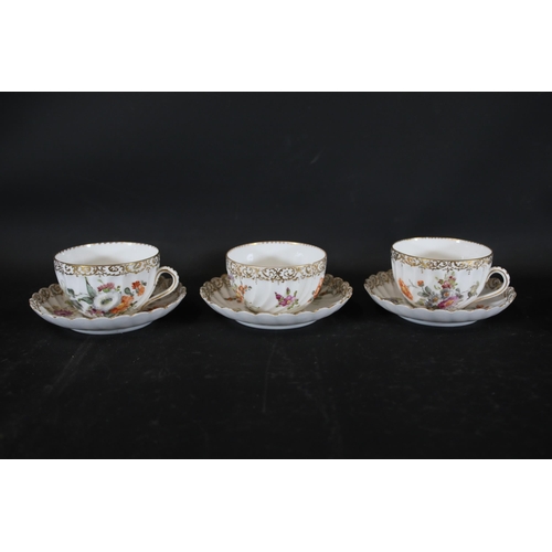 40 - Dresden Floral Pattern Porcelain Tea Service Set  This exquisite Dresden porcelain tea service set f... 