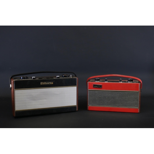 59 - Pair of Vintage Roberts Radios: Model RIC2 and Model R700

This lot features a pair of vintage Rober... 