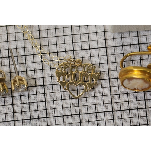 1212 - Assorted gold jewellery with SPECIAL MUM pendant, dolphin and cameo earrings, 7.74 gramsA compact co... 