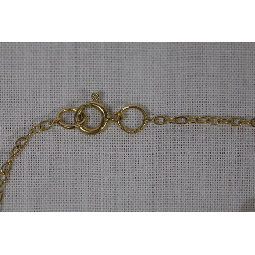 1215 - 9ct Gold Chain and Heart Padlock Bracelet, 8.5g total weightTwo-piece 9ct yellow gold jewellery grou... 