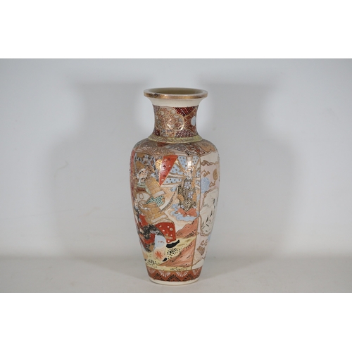 1338 - **Antique Japanese Meiji Period Satsuma Vase, Signed**  A finely crafted Japanese Satsuma pottery va... 