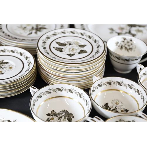 1392 - **Mid-20th Century Royal Worcester 