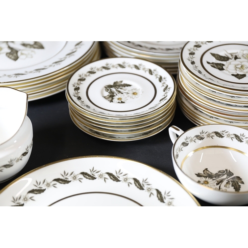 1392 - **Mid-20th Century Royal Worcester 