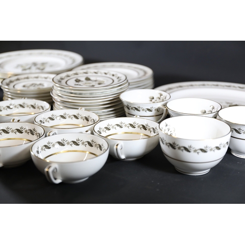 1392 - **Mid-20th Century Royal Worcester 