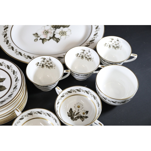 1392 - **Mid-20th Century Royal Worcester 