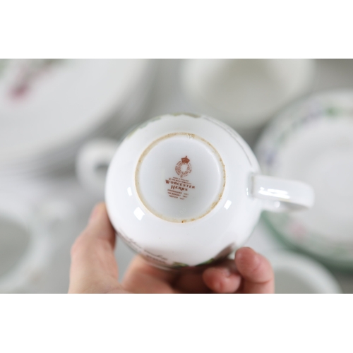 1401 - Royal Worcester Worcester Herbs Wild Thyme tea and tableware collection, 19871990Extensive group of... 