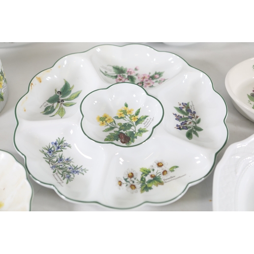 1401 - Royal Worcester Worcester Herbs Wild Thyme tea and tableware collection, 19871990Extensive group of... 