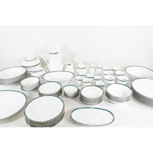 1426 - Noritake green bordered porcelain dinner service for six, 60 plus piecesFine Noritake porcelain dinn... 