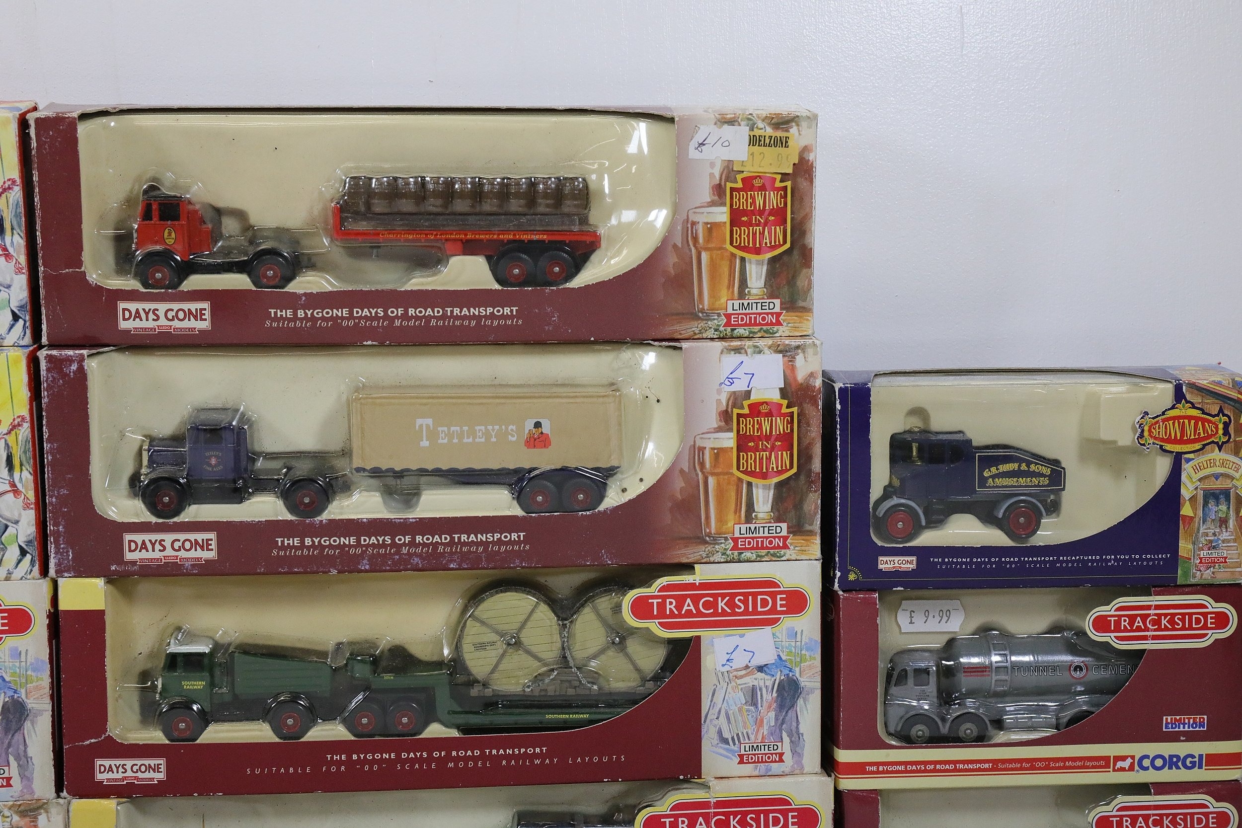 Days Gone Brewing in Britain and Corgi Trackside Boxed Collection 17 ...