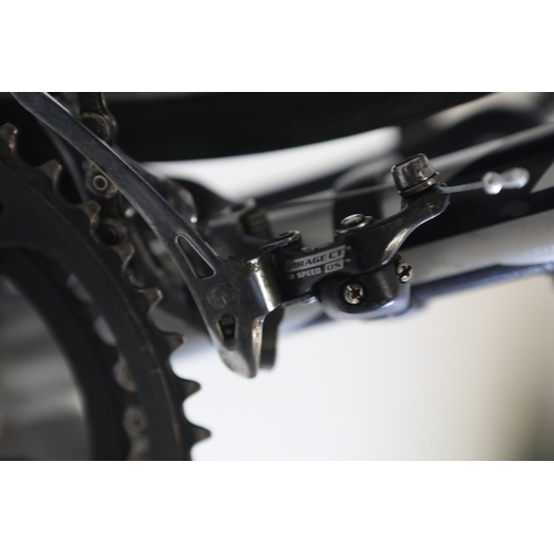 58 - Wilier Triestina Escape road bicycleWilier Triestina Escape road racing bicycle, with lightweight al... 