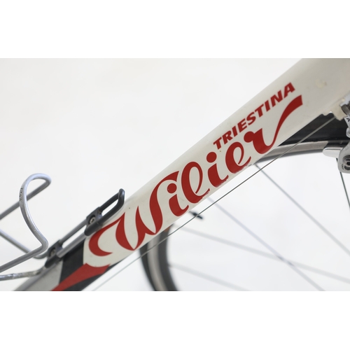 58 - Wilier Triestina Escape road bicycleWilier Triestina Escape road racing bicycle, with lightweight al... 
