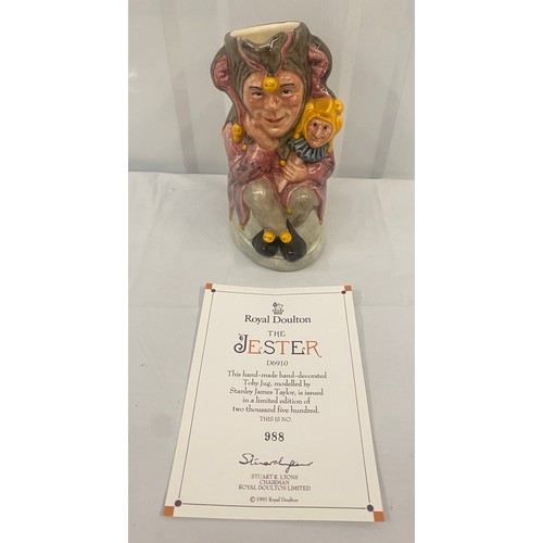 63 - Royal Doulton Toby Jug The Jester Ltd Ed D6910 With Certificate