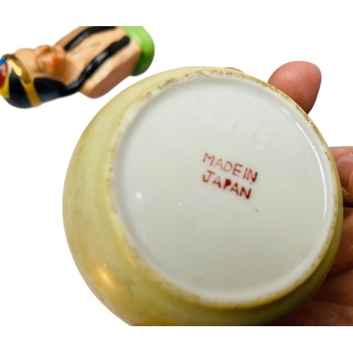 146 - Nodding Native Americans made in Japan