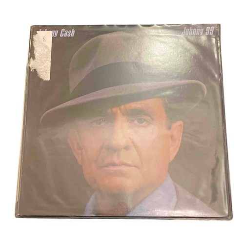 30 - Set of 3 Johnny Cash vinyl LPs: Country Classics; Happiness Is You; Johnny 99.
