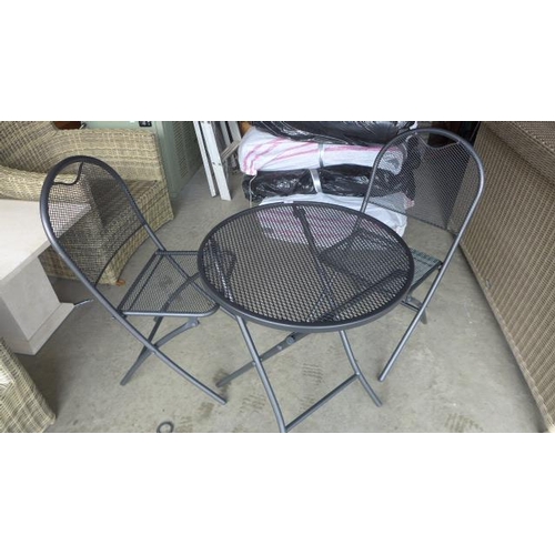 77 - A Bramblecrest Mesh Bistro Table with two folding chairs in grey