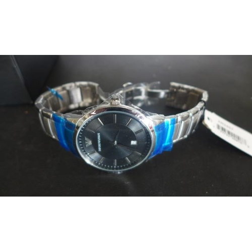 1092 - A Gentleman's Emporio Armani Wristwatch, Baton Markers to Black Dial, Date Aperture at 6 O'clock on ... 