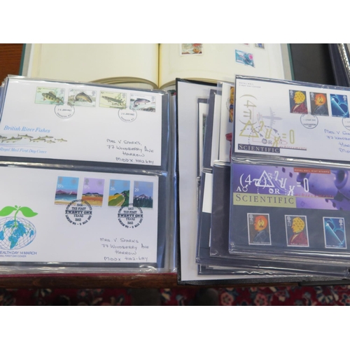 1263 - An extensive collection of First Day Covers from 1966 to 2000 in five albums and two albums containi... 