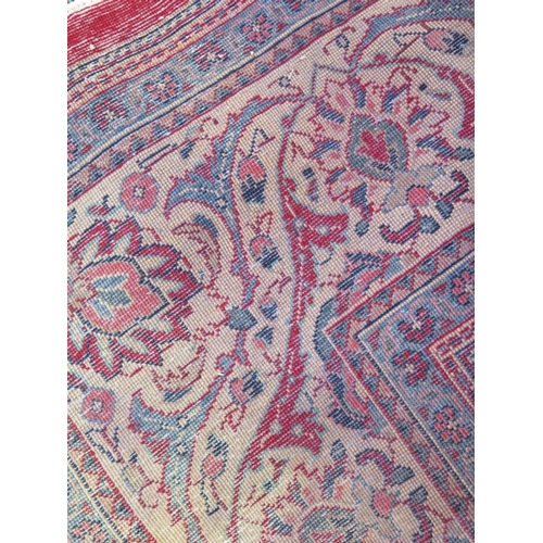 409 - A hand knotted woolen Mahal rug - 4.28m x 3.12m