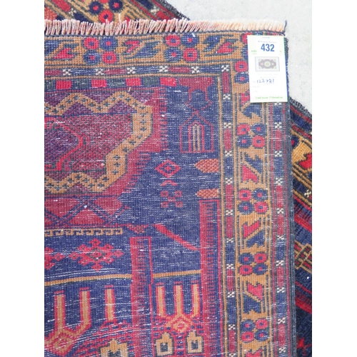 432 - A Baluchi Prayer rug - 122cm x 81c