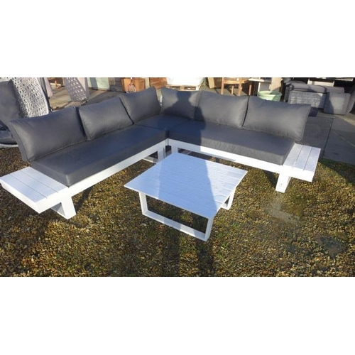 44 - A Bramblecrest Biarritz White Aluminum Left & Right Hand Sofa and a Bramblecrest Biarritz White Alum... 