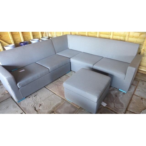 46 - A Bramblecrest Hudson left hand combi, A Bramblecrest Hudson 3 Seat Sofa and A Bramblecrest Hudson F... 