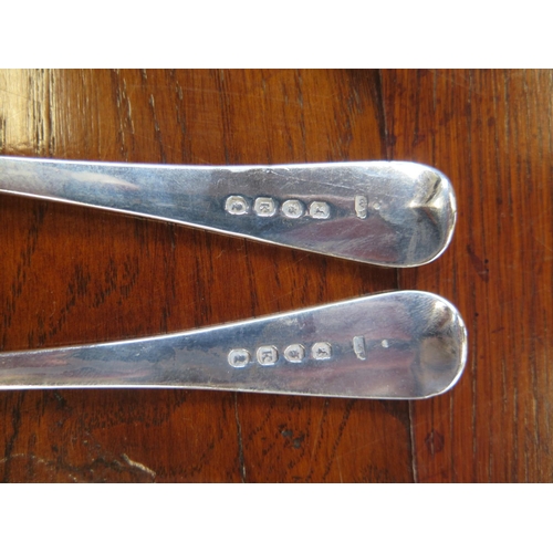 689 - Six pieces of silver flatware including a Hester Bateman table spoon - total weight approx 11.4 troy... 