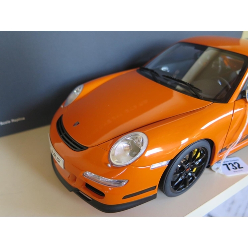 732 - An Autoart 1/12 scale, die-cast, Porsche 911 GT3 RS, with original box, model in as new condition bu... 