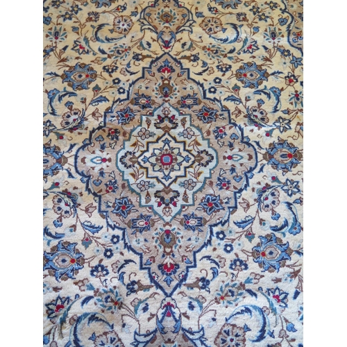 469 - A Caucasian ground kashan rug, approximately 297 cm x 200 cm, in good condition