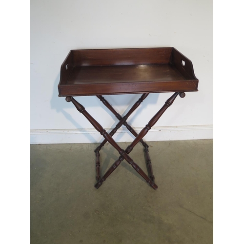 226 - A 19th Century mahogany folding butlers tray