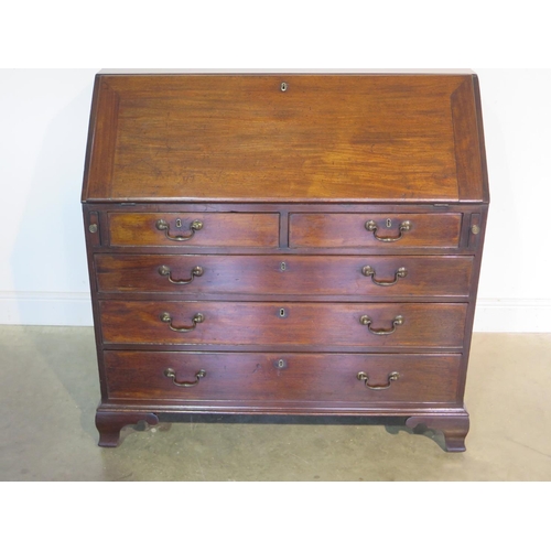 271 - A good quality well restored 19th Century Cuban mahogany bureau with a fitted interior, including se... 