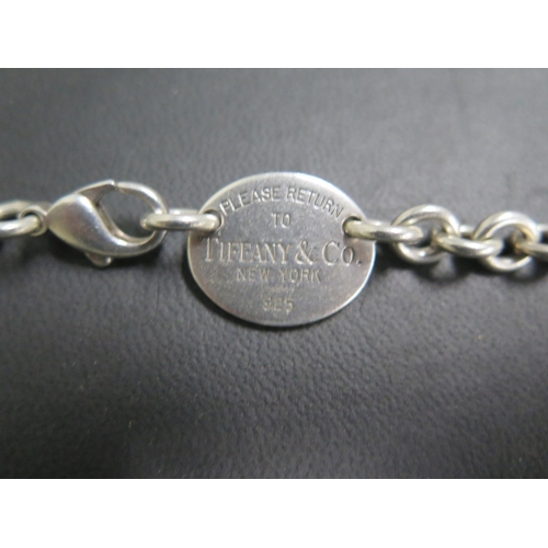 661 - A silver Tiffany &co necklace, fully hallmarked, 39cm long, good condition, minor usage marks, appro... 