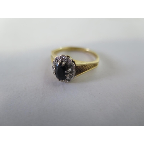 665 - An 18ct yellow gold sapphire ring, size N/O approx 4.3 grams, some general usage marks, all stones p... 