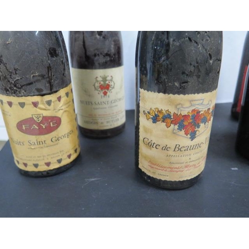 585 - Six bottles of red wine including Nuits St Georges 1974 - Cote De Nuits Villages 1977 - Rioja, Cote ... 