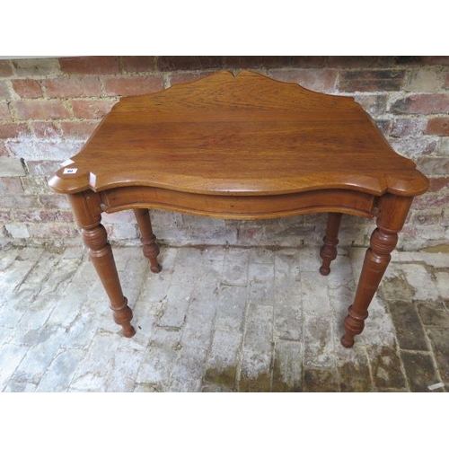 60 - A Victorian washstand / hall table on turned legs, 84 cm tall x 93 cm x 46 cm needing restoration
